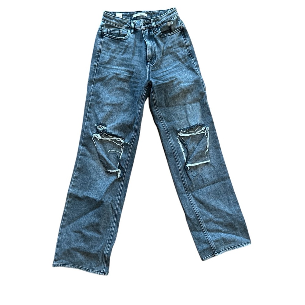 PacSun high-waisted 90s boyfriend distressed jeans